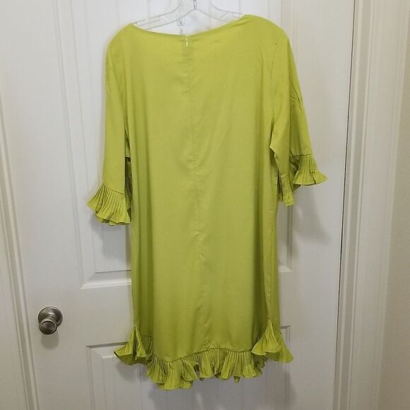 Plus Size Solid Half Sleeve Pleated Irregular Mini Dress size 2 XL - Picture 7 of 8